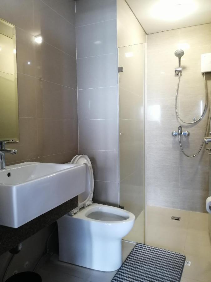 Palm Tree Two Villas Pasay Ngoại thất bức ảnh